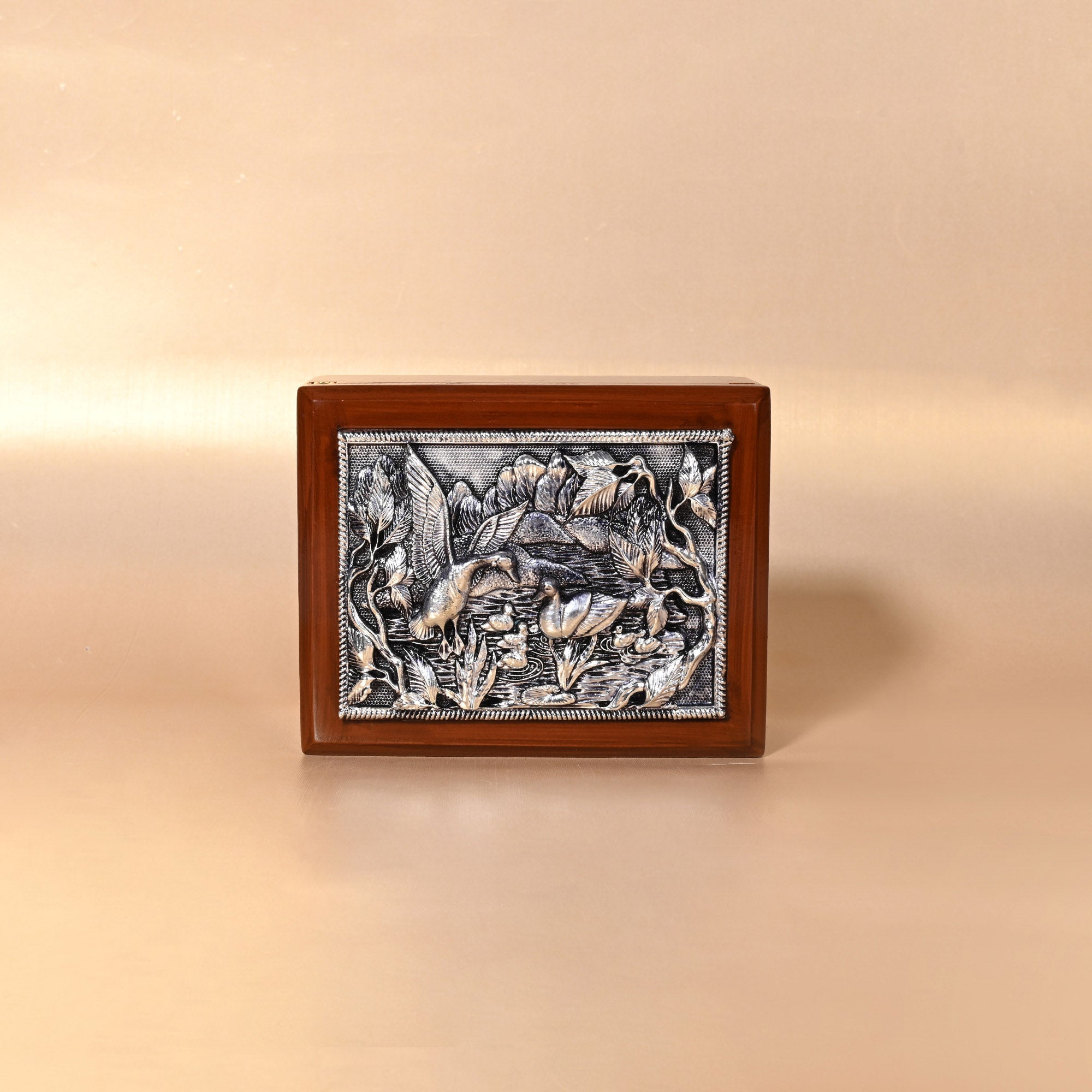 999 Silver Motif Dry Fruits Box